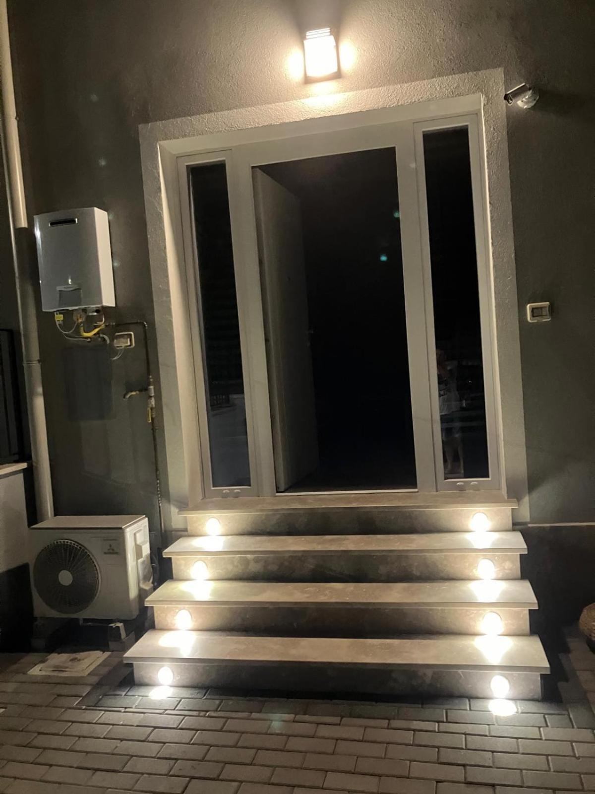 Rebibbia Guest Art Metro B Apartment Rome Luaran gambar