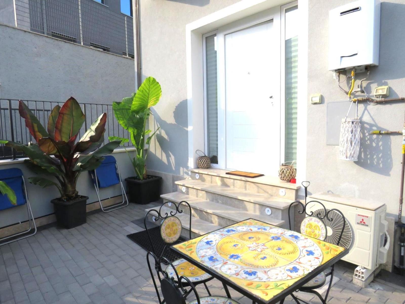 Rebibbia Guest Art Metro B Apartment Rome Luaran gambar